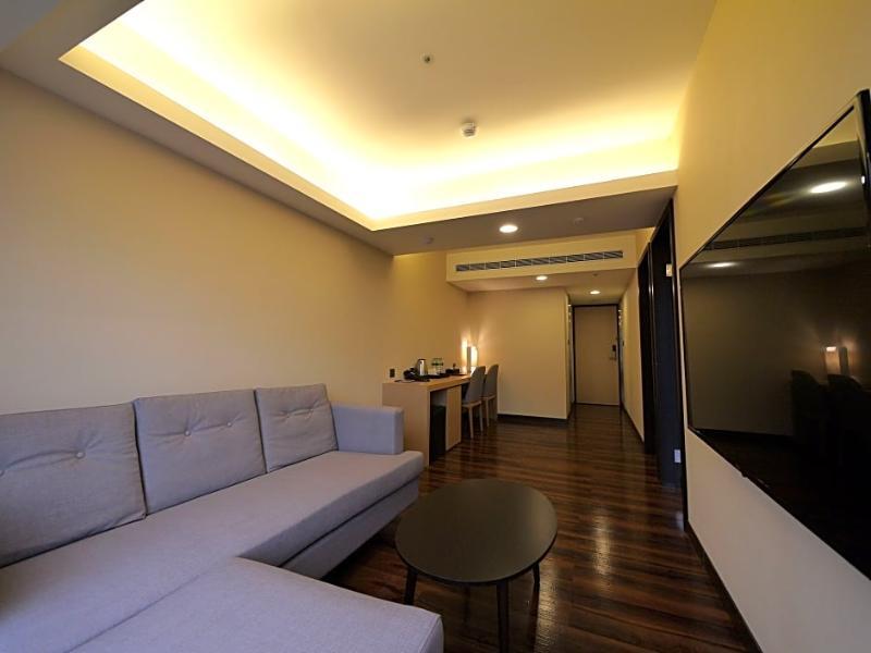 Eastin Taipei Hotel Экстерьер фото