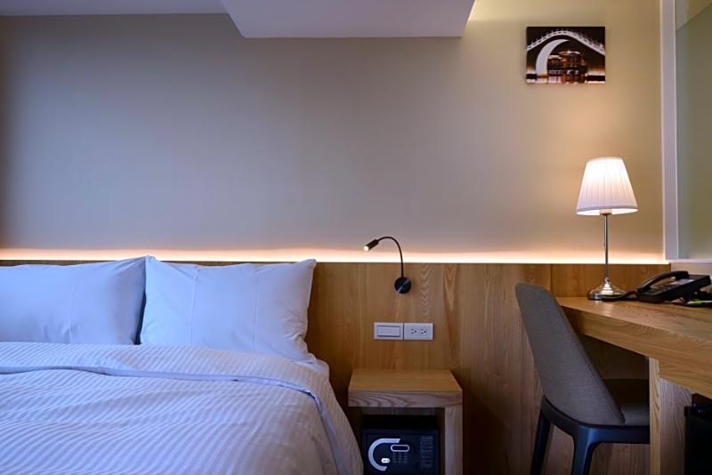 Eastin Taipei Hotel Экстерьер фото